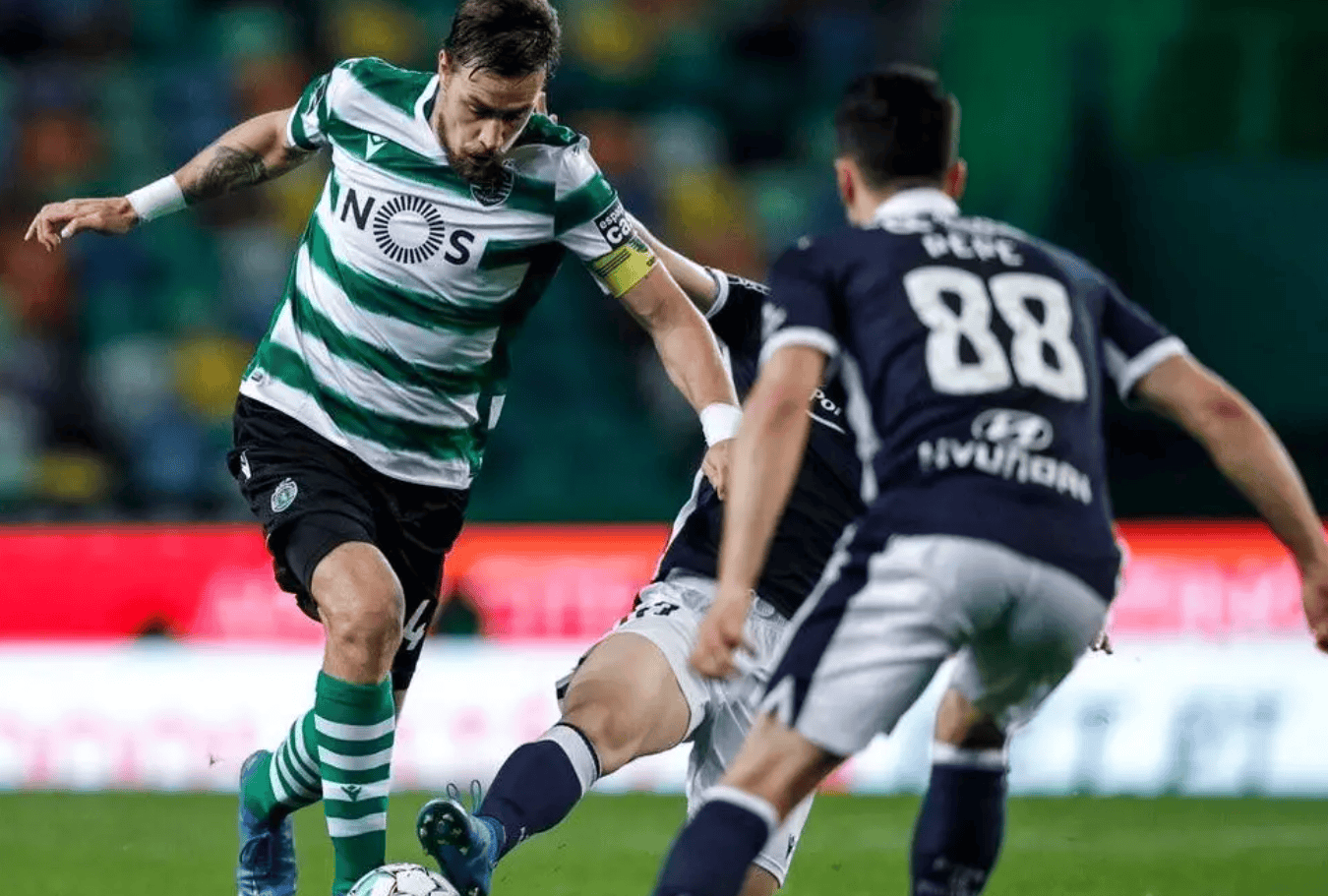 转会期体能课后，拜仁慕尼黑队长鼓劲备战葡超，底气十足，心理建设被强调的简单介绍